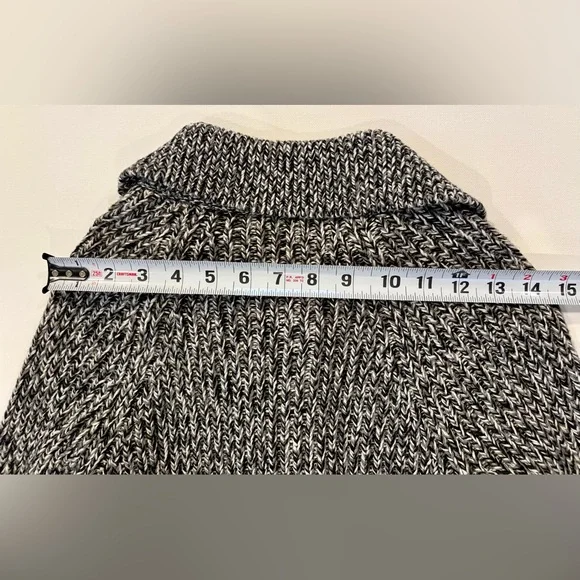 Ann Taylor Chunky Bell Sleeve Knit 98% Cotton Cardigan Black Gray White Stretchy - Picture 7 of 13